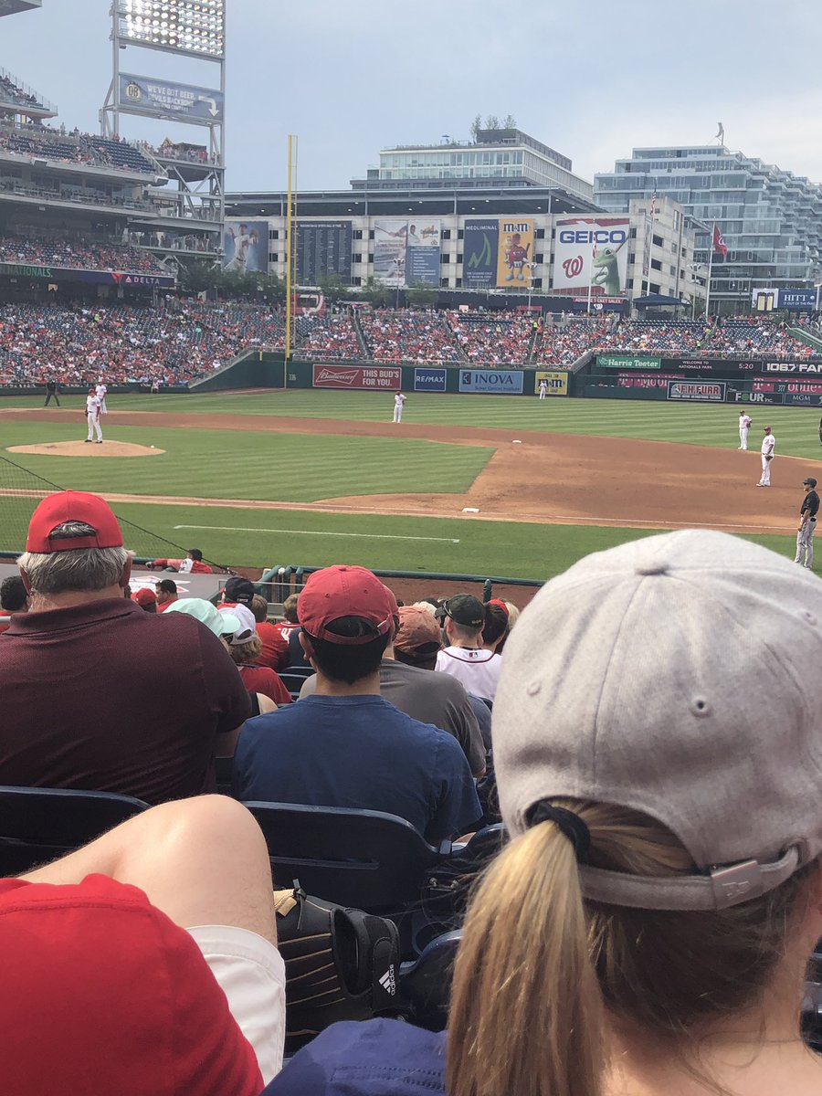 MrsChapmanSLES's tweet photo. @MrMageeSLES Right by 1st base https://t.co/1W1WR6N1Gl