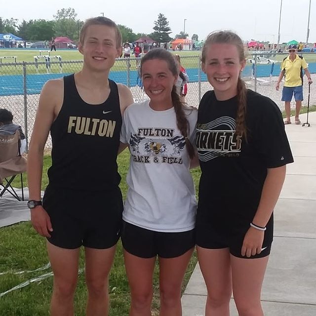 Hornets track season has come to a finish. State qualifiers Kay and Brock raced today at Washington High School. Kay placed 12th in the 1600m with a 5:30. Brock placed 13th in the 1600m with a 4:40. Congratulations Hornets! bit.ly/2YMIJNt