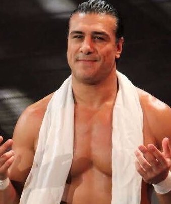 Happy Birthday to Alberto (Del Rio) El Patron looking good PaPi              