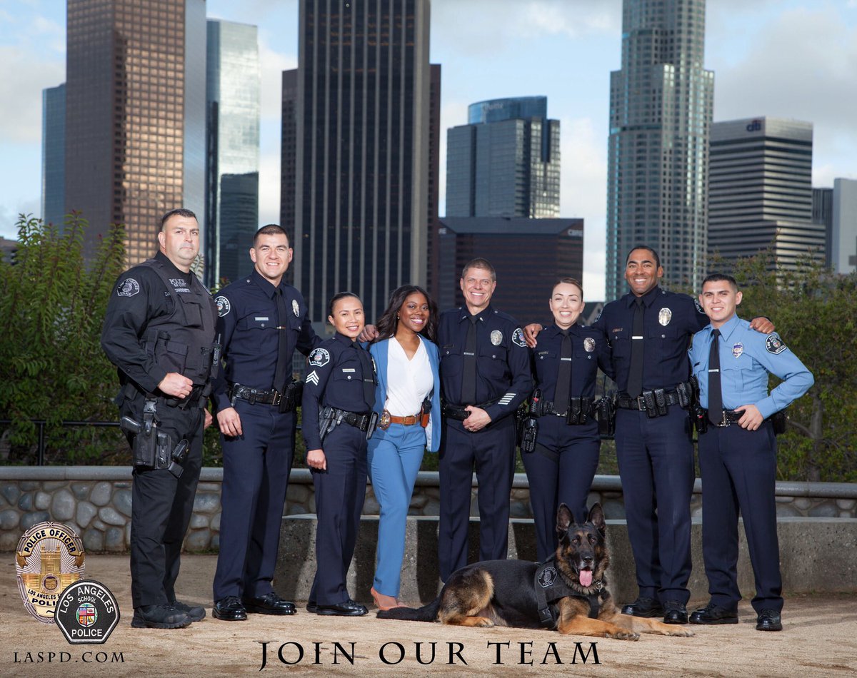 LASchoolPolice's tweet image. This is us! #LASPDStrong 
⬇️
Join our team &amp;amp; become part of the Law Enforcement #Family. Apply now. Visit LASPD.COM. A fulfilling career awaits you at the #LASchoolPolice

#LASPD #Police #ProtectingLAUSD #ThinBlueLine #Career #LawEnforcement #Jobs #LAUSD #LosAngeles