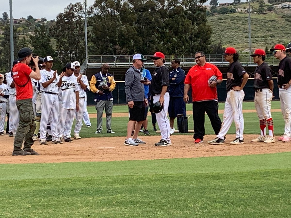 Congrats to Mount Miguel baseball on a great season! CIFSDS D5 runners-up! Hard fought 7-5 Championship Final with Morse HS this afternoon. #guhsdtweet