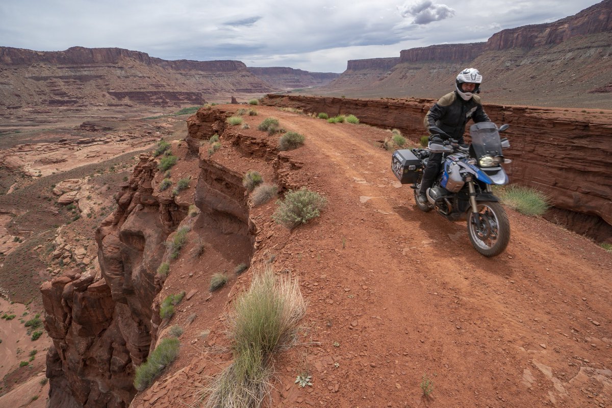 findMOTOTREK's tweet photo. Bret's on the edge in Moab, UT. https://t.co/cKp5Qc6f7l