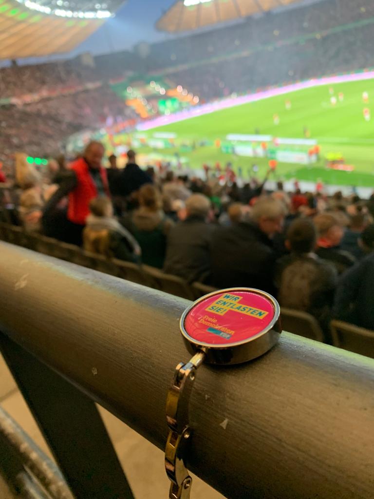 LiberalRunBLN's tweet image. Nach dem Spiel ist vor der Wahl! #goVote. #itsforreal #thistimeIamVoting #dontmiss #staytuned #itsourfuture #whenweallvote #WirbringenEuropazumLaufen @nicolabeerfdp  @CarlGrouwet @fdp @ALDEParty