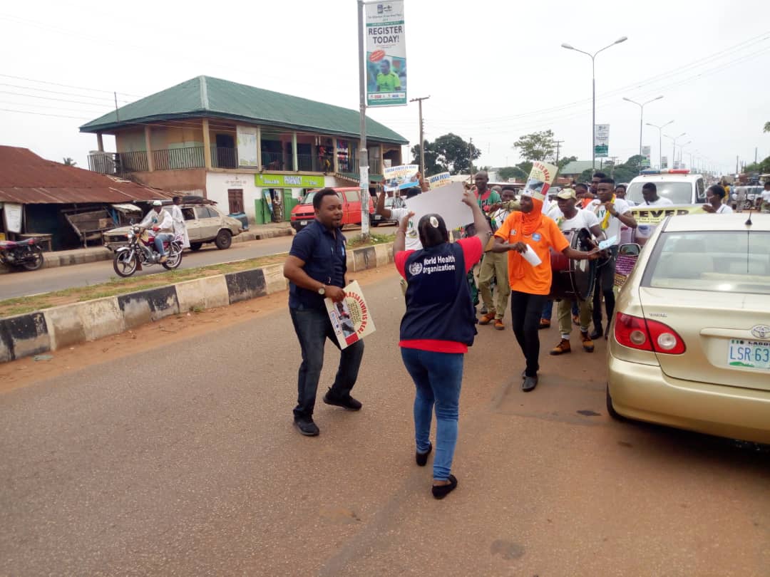 action_edo's tweet photo. #NationalYouthCorps Team, LGA Team supported by @WHONigeria in a road walk and market sensitization on #Lassafever at Jattu, Estako West LGA.
#LassaFeverpreventionandcontrol. https://t.co/gZI0EL9gX4