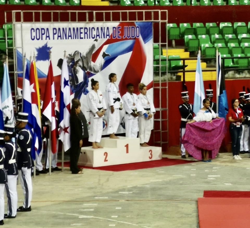 ANRIQUELIS BARRIOS LOGRA MEDALLA DE PLATA EN COPA PANAMERICANA PANAMÁ 2019

facebook.com/14232091297817…

#JudoVennezolano