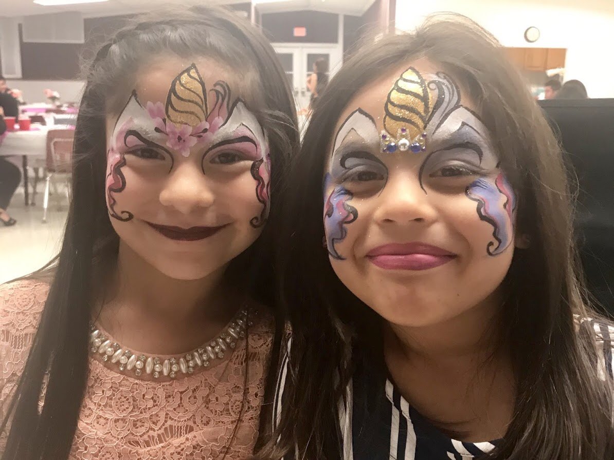 FacingAngels's tweet image. Twinning! 👯‍♀️🦄 

#facepaintinglife #unicornsquad