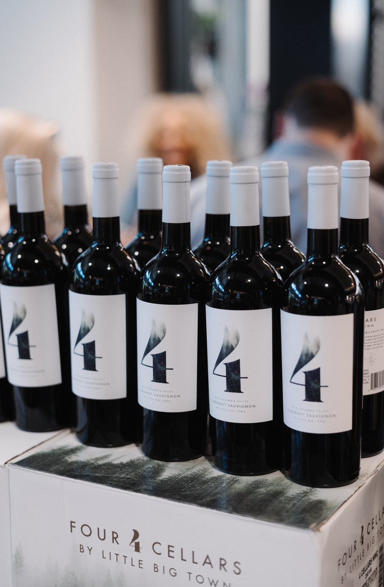 FourCellars's tweet photo. Happy National Wine Day! https://t.co/ghDVOR59Ho