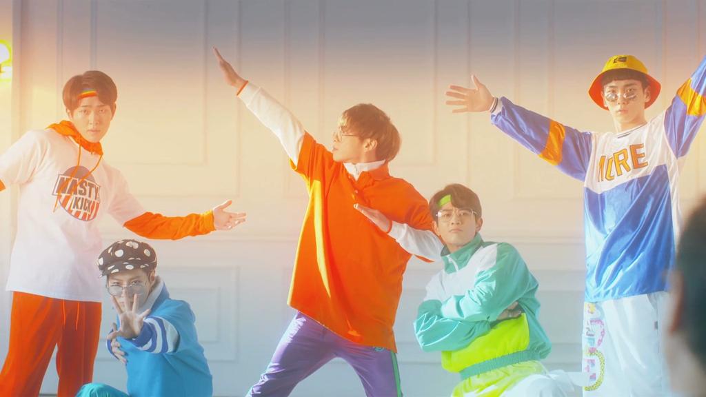 happy 11th anniversary to the ones who still own my whole heart and who i still love and cherish forever and i wish them nothing but health and happiness 💙 you 5 have given me more than i could ever express in words