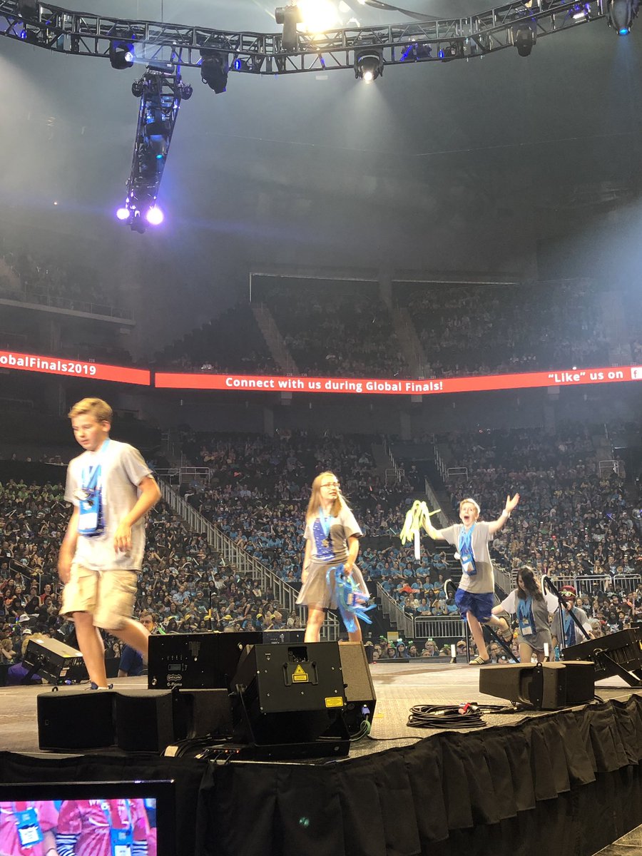 IDODI's tweet photo. #MonsterEffects #GlobalFinals2019 https://t.co/NC5RH90lSY