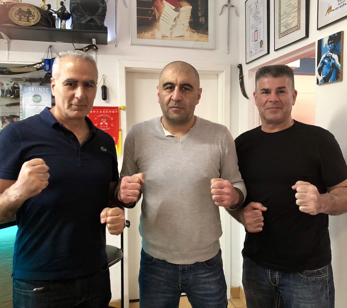 SifuNihat's tweet photo. With my #KungFu #brothers, through the #training, a relationship has emerged that goes beyond more than 30 years.
#boxing #brucelee #chineseboxing #fighter #gym #icbo #kickboxing #k1 #köln #mma #muaythai #nihatatamtürk #sifu #shaolin #sport #thaiboxing #ufc #wdatf #friendd #trust https://t.co/0ONgEyH2pE
