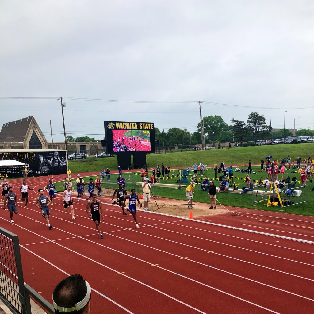 mlhuseman's tweet photo. Boys 4x100!! State Champions! Getting the school record (42.09) and the State Championship!! Andrew Bradley, David Brown, Jacob Stenslie, And Nevan Tebb-Lolar. #Teamwork #SpeedSuits #StateChampions #StateTrack2019 https://t.co/73zwqEqYEI