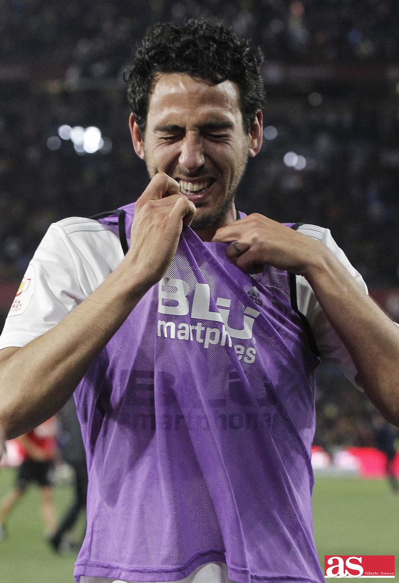 albertoiranzo's tweet photo. El llanto de la Gloria. @DaniParejo https://t.co/edW3yMv39W https://t.co/vKwglB0HzG