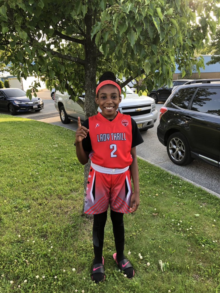 PhillyFaceOff's tweet photo. The future is very bright for this 6th grader who’s held her own playing up with the 7th graders!!! Kelis Fisher @lady_thrilll https://t.co/itblC6fT6K