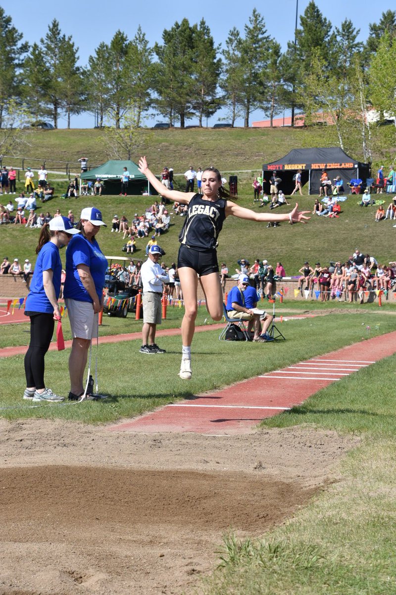 LHS_TandF's tweet photo. Jumping onto the awards stand is Weidner and Emmil in the long jump placing 3rd and 4th!! https://t.co/cdAvEo0lDF