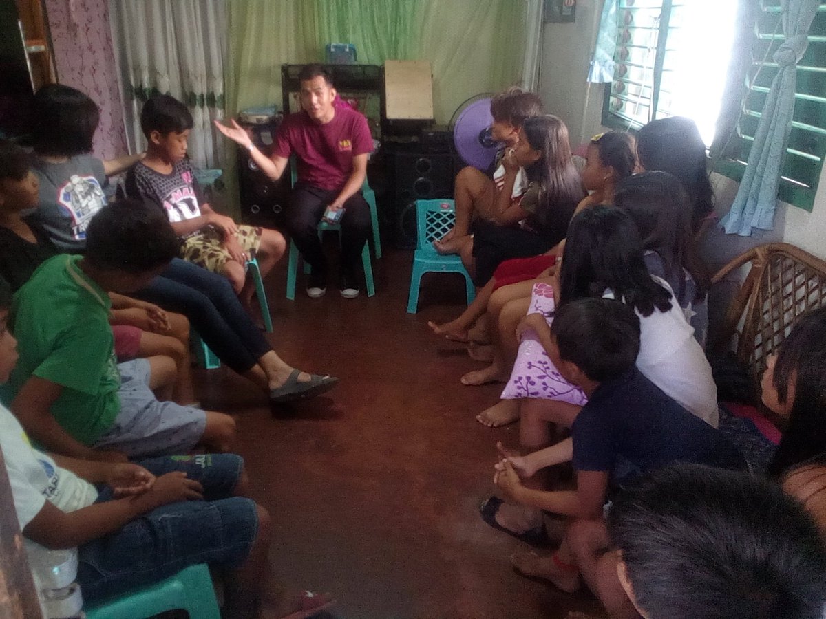 ChanDeynyel07's tweet photo. Youth Fellowship π
#VesselsofGlory π
#05/25#19 π https://t.co/UQDop2QKUj