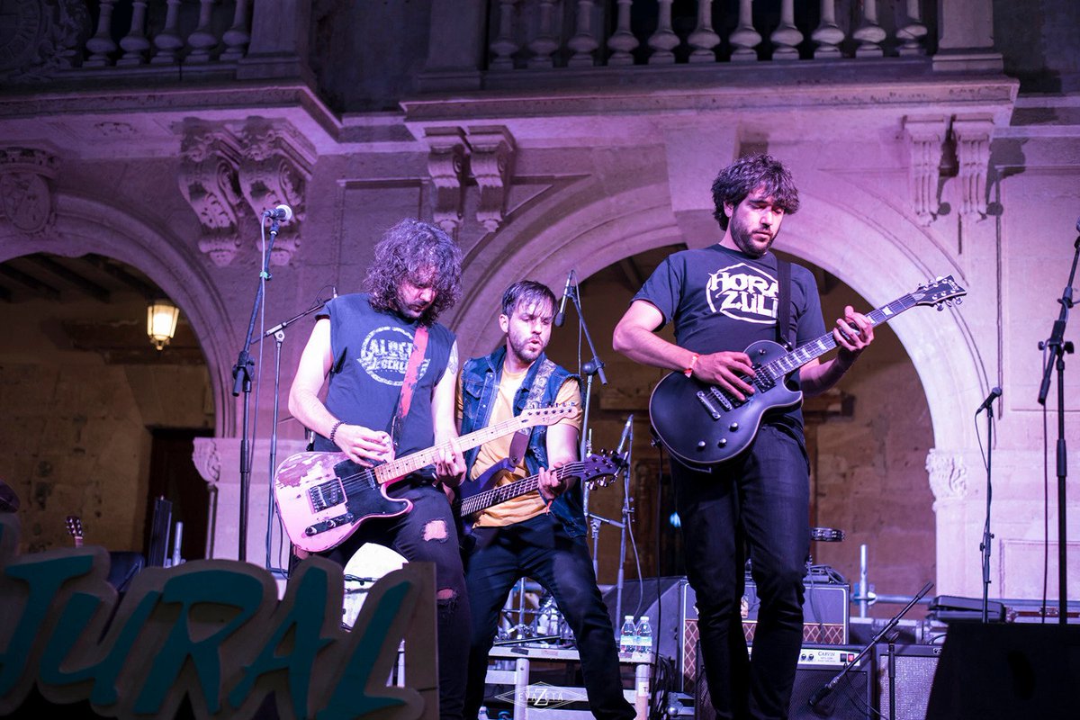EvaZetta's tweet photo. @losNOPROCEDE se alzan con la victoria en el  concurso de bandas de @coolturalfest !! Enhorabuena!! 👏🏻👏🏻
#Almeria #AlmeriaEScultura https://t.co/KxK6ttHkEL
