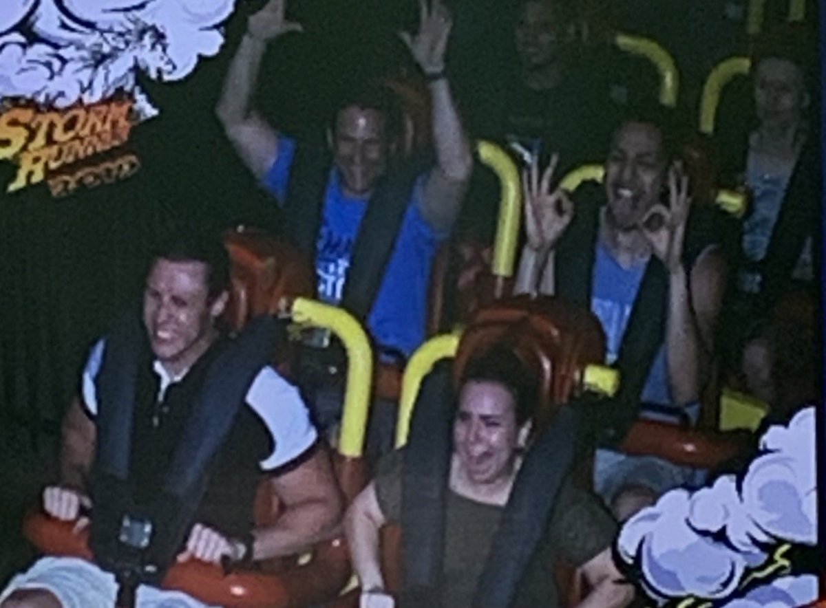 daredare1232's tweet image. Sums up about me. #topright