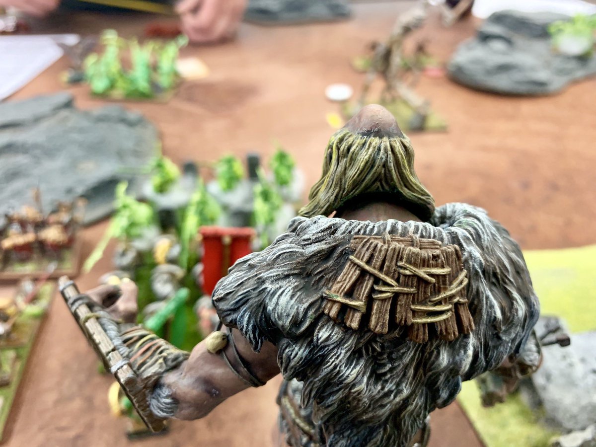 PhantasmalFarce's tweet photo. “The giant shambles at the rear of the dwarves line, surveying the battlefield until his jaundiced eye settles on his first target. He readies his first boulder . . . .”
Testing out my list for #BugeaterGT
#KingsofWar #KoW #wargaming https://t.co/FRPa7p8r3t