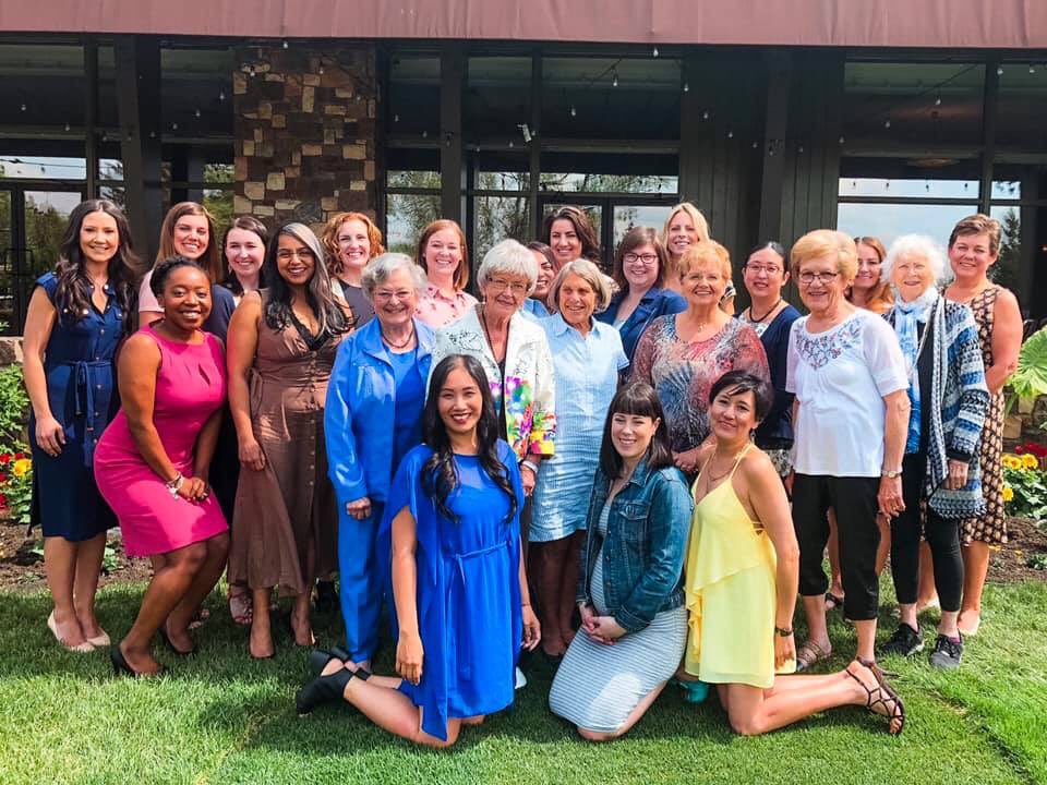 _JessicaGallant's tweet photo. Lovely brunch with the @jledmonton active and sustaining members. So thankful for this amazing group of ladies who are committed to #developingwomen https://t.co/xHjv7yGYnz