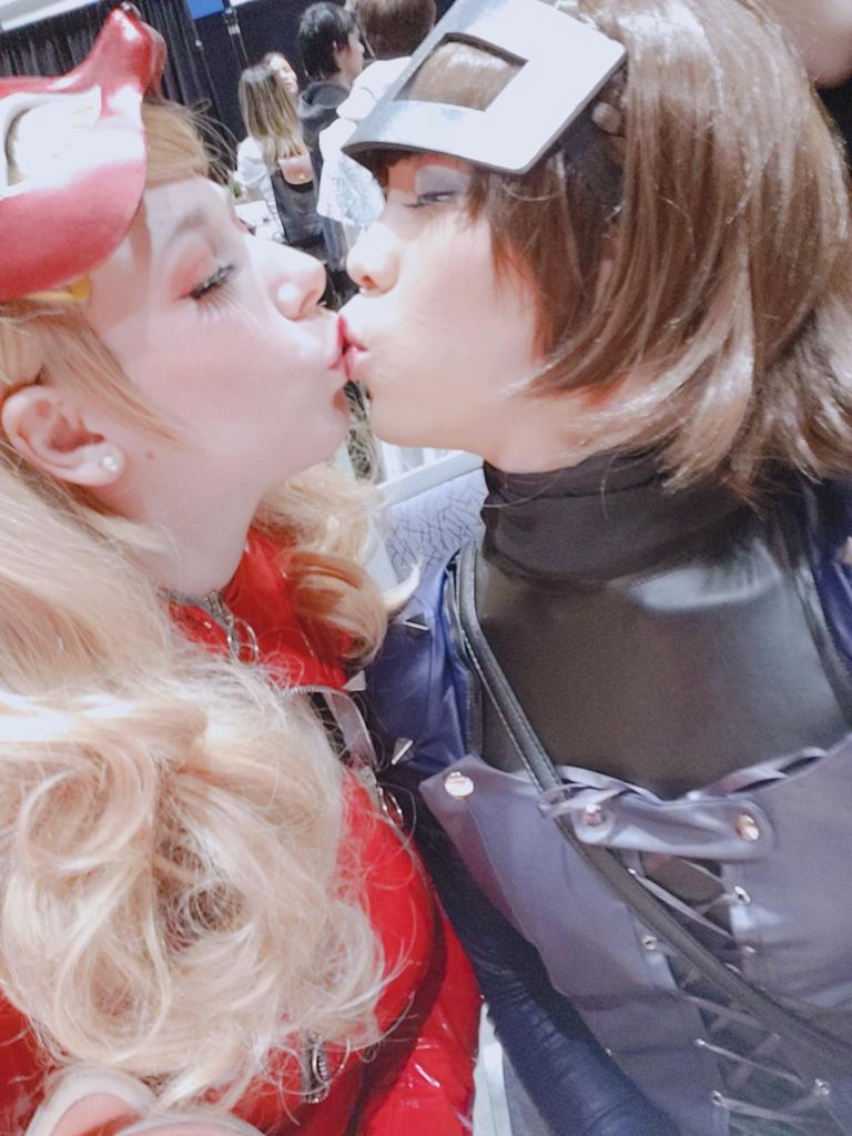 Oreo @ homeowner arc (not clickbait) tweet media