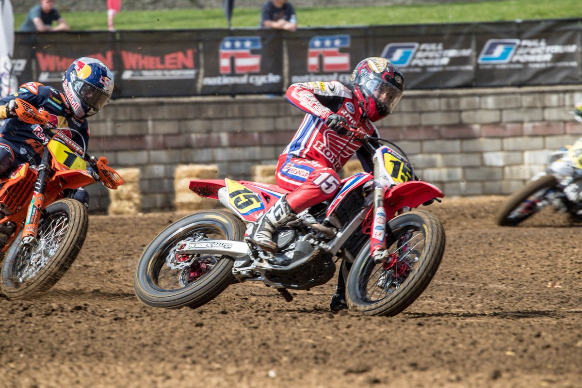 AmericanFlatTrk's tweet photo. The No. ☝️🤚 of Mikey Rush is the #SpringfieldTT fast qualifier with best lap of 29.185 💨 https://t.co/hgFXR4FxzD