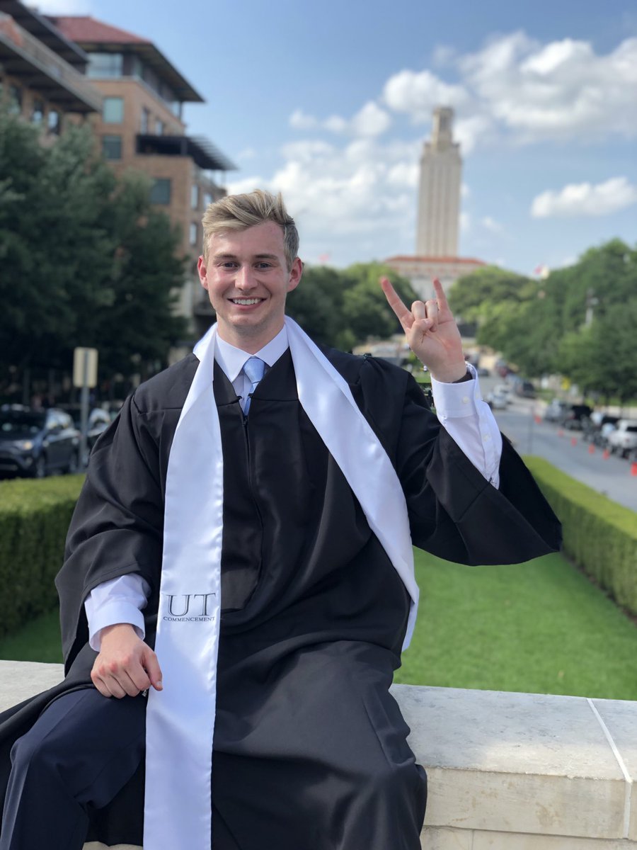 audreybragg's tweet image. Look what’s happening! #UTGrad19