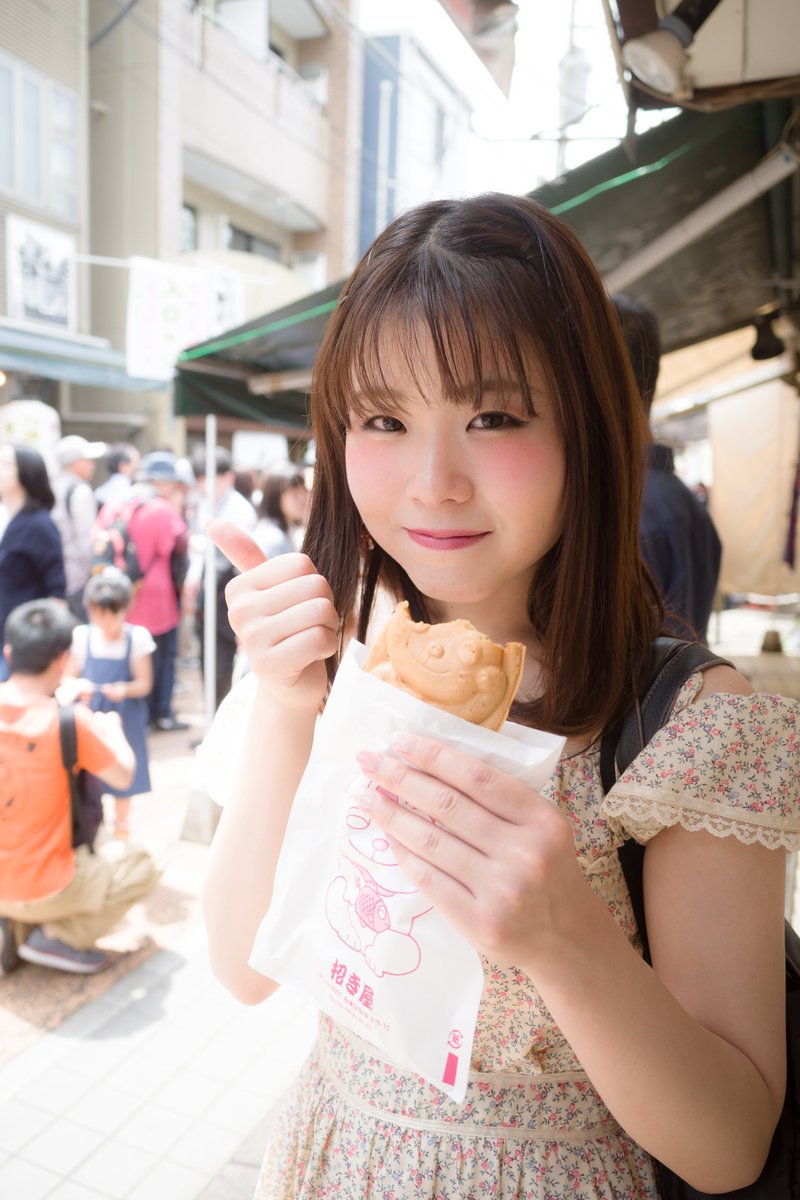 Hatiware ハチワレ A Twitter みうらしおりさん Si7o15ri ポートレイト みうらしおりさん 谷中銀座