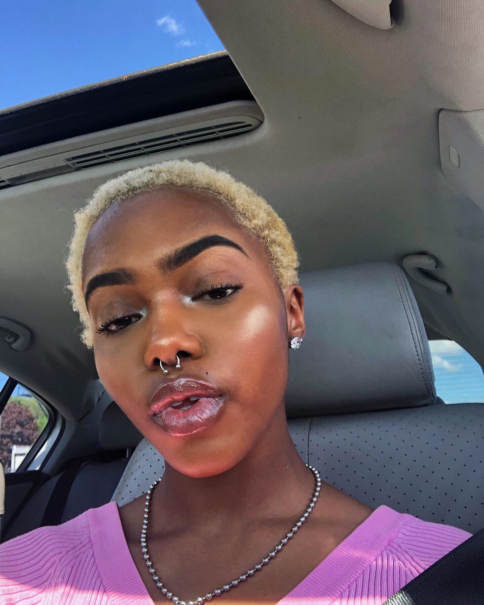 Blondetwa Hashtag On Twitter