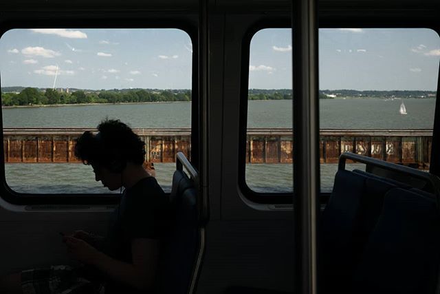 messay's tweet photo. DC Streets 403 - #dc  #washingtondc #streetphotography #districtofcolumbia #featureshoot #lensculturestreets #storyofthestreet #streetamatic #dc_spc #leicam262 #28mmsummicron https://t.co/XnzTGUn4bV https://t.co/5hXrNykbs2