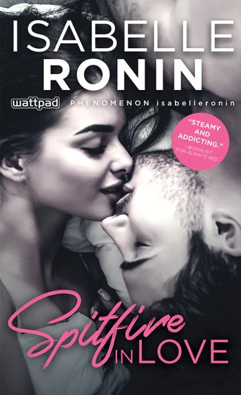 closkot's tweet image. Excerpt &amp;amp; #Giveaway - Spitfire in Love by Isabelle Ronin @IsabelleRonin #NewAdult @SourcebooksCasa trbr.io/DjTYB2A via @StoreyBookRev