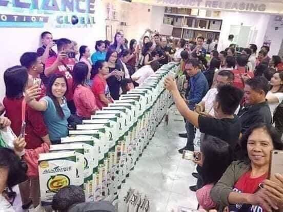missmargie123's tweet photo. Poweerrr..... We made HISTORY!!! In Alliance in motion global.Philippines 🎉🎉🎉🎉🎉
Online Business Update.

140 Global Packages shopping and pick up at head office Aim Global 
1.6 Million worth of Investment!
#doMax https://t.co/TThDeQACC0