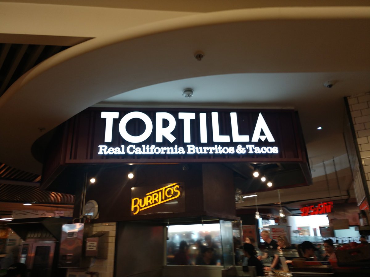 pstepme's tweet photo. @SportswithPep @66ersBaseball @Inland_Sports Apparently there are real California burritos in England you need to try. https://t.co/MMf4n88nEo