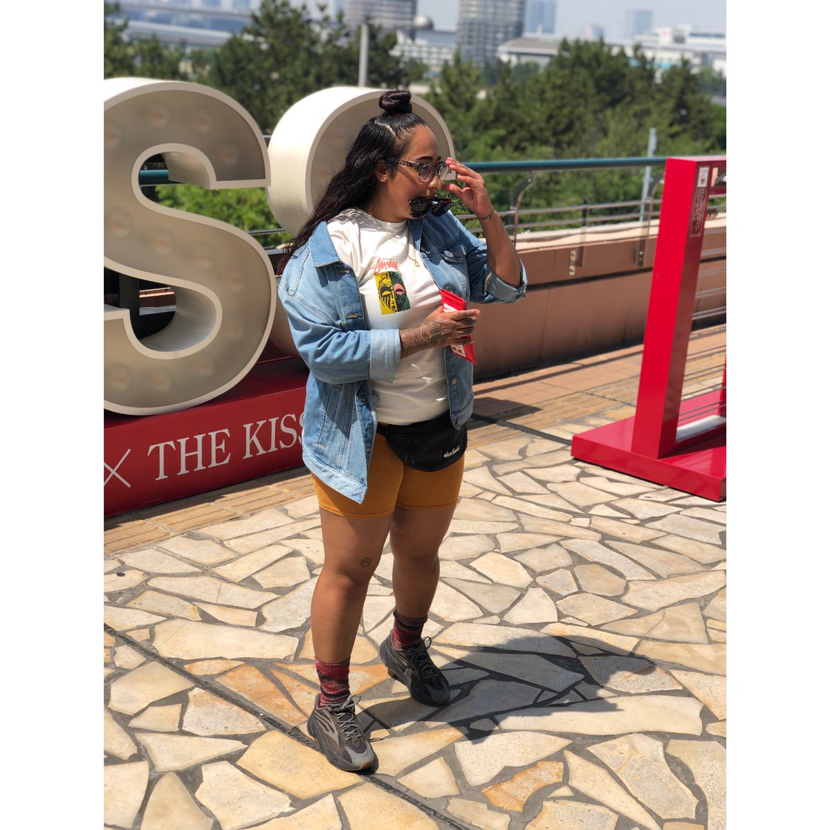 thatdarnbeanr_'s tweet photo. switch up on em #foureye https://t.co/ZgoIJyDUln