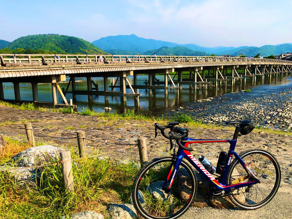 testmanonline's tweet photo. 今日は、途中で流れ橋「上津屋橋」に立ち寄り、嵐山まで行きました!
初の100㎞越え、流石に疲れました……
#merida #meridabikes #meridabikesjp #react #react4000 #ロードバイクのある風景 #ロードバイク繋がり #ロードバイク練習 #ロードバイクのある生活 #cycling https://t.co/U8XCZ9Du7A