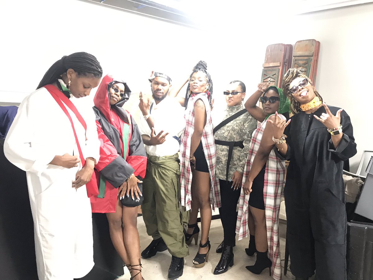 THELADONNVISION's tweet photo. https://t.co/yEOiZrK9FF LADON SZN 4 https://t.co/jVJYknBLiN