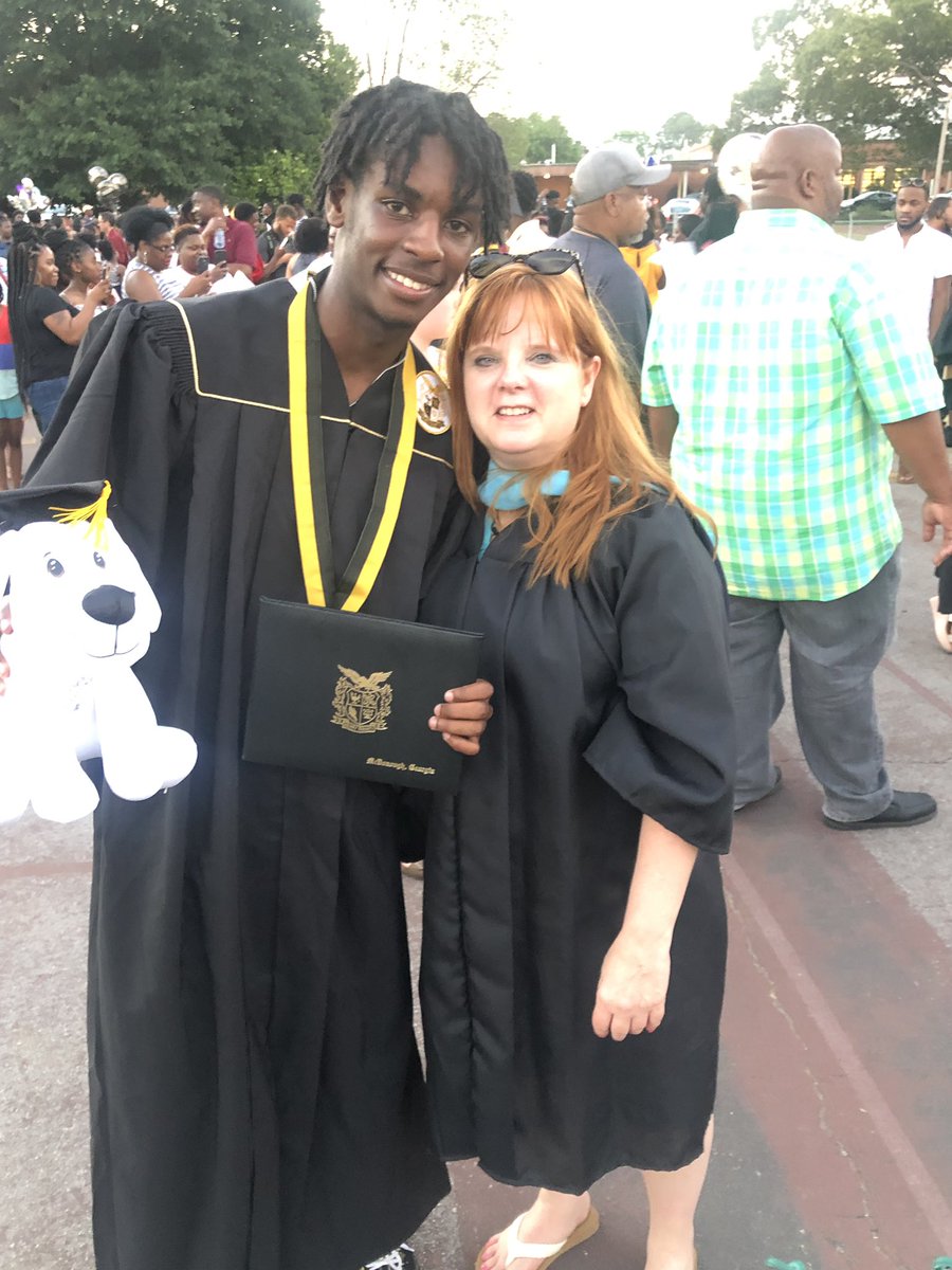 grind2xice's tweet photo. Just graduated next @BrevardF5 it only up from here https://t.co/MygdegVoWm