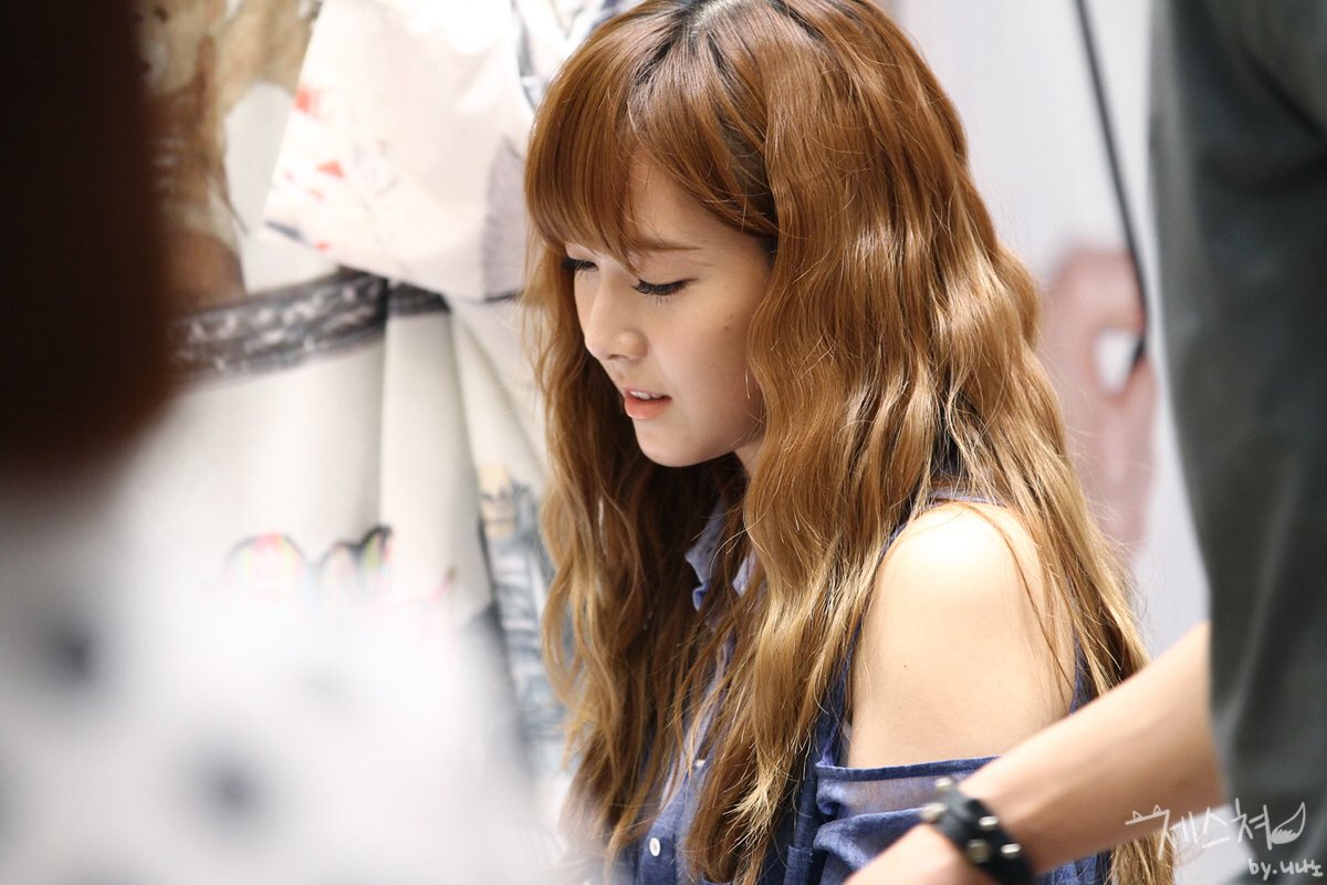 picsica's tweet photo. https://t.co/YEigGWHD8P