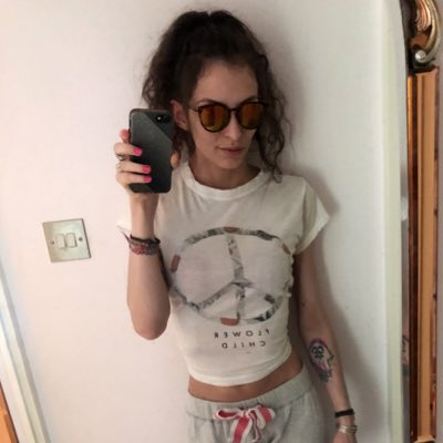 flo_bondell's tweet photo. #NewProfilePic https://t.co/phUF9zY6OA