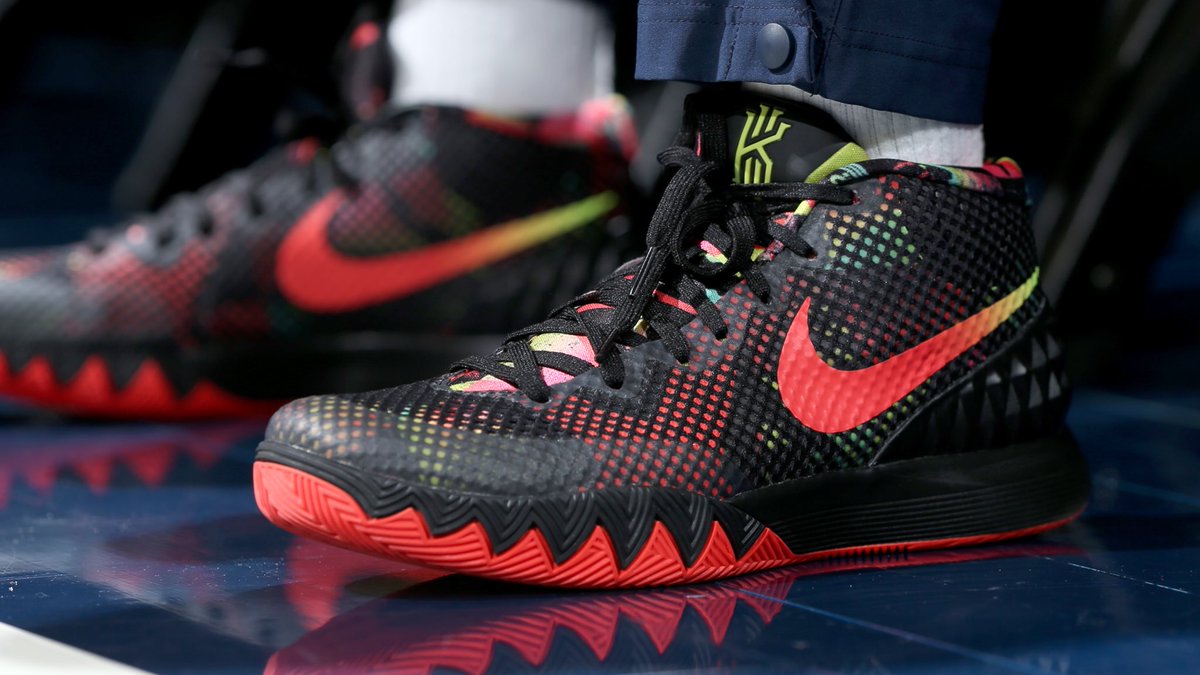 kyrie 1s