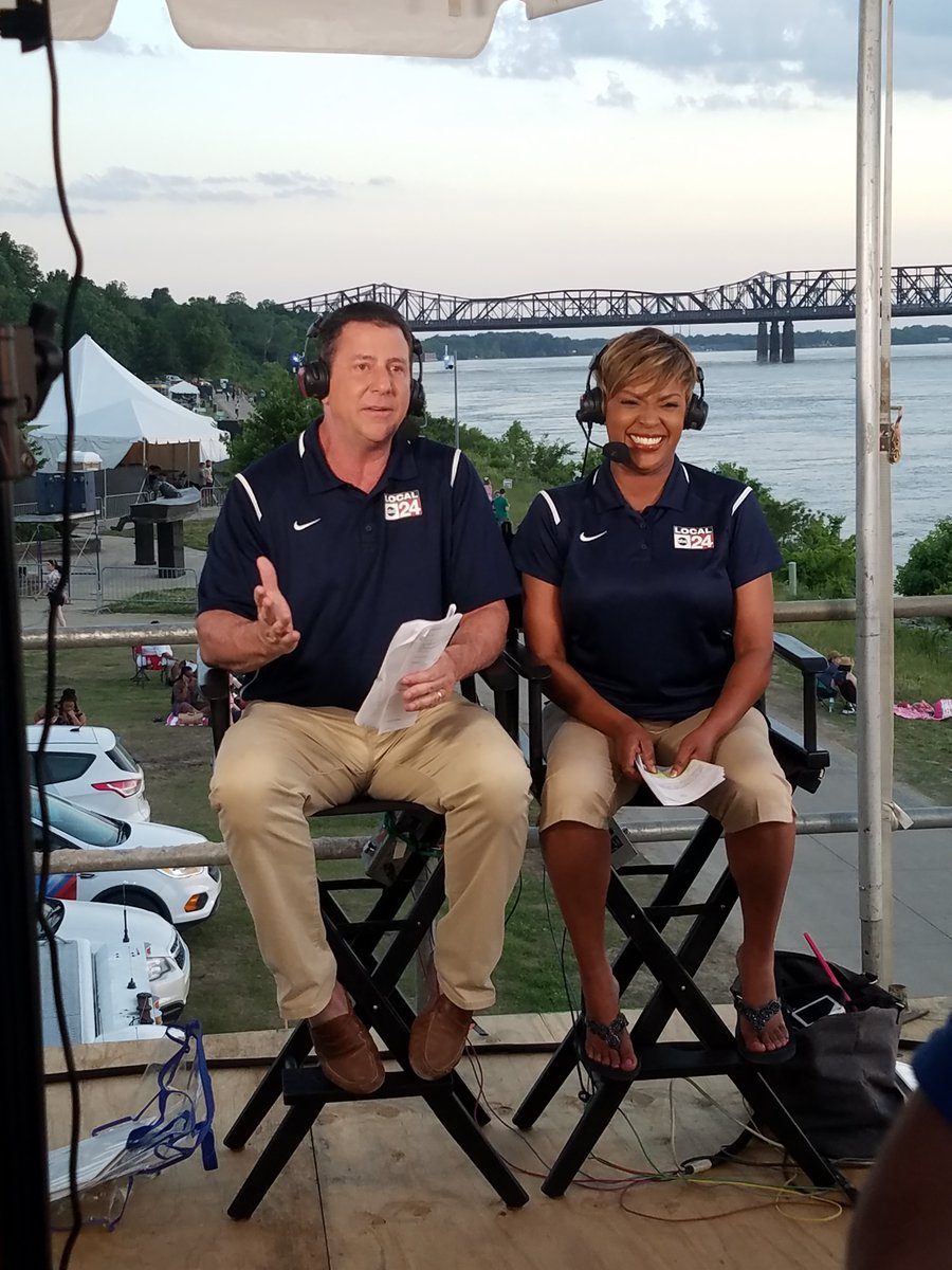 ABC24Memphis's tweet photo. HAPPENING NOW: Local 24's Celebrate Memphis special is on air! If you're not in Tom Lee Park, watch us live!
#Local24
#Local24News
#Memphis
#Choose901
#Mem200
#MemphisBicentennial
#CelebrateMemphis
#ANewCenturyofSoul
#localmemphis
#TomLeePark
#DowntownMemphis https://t.co/lZaMS4bNeK