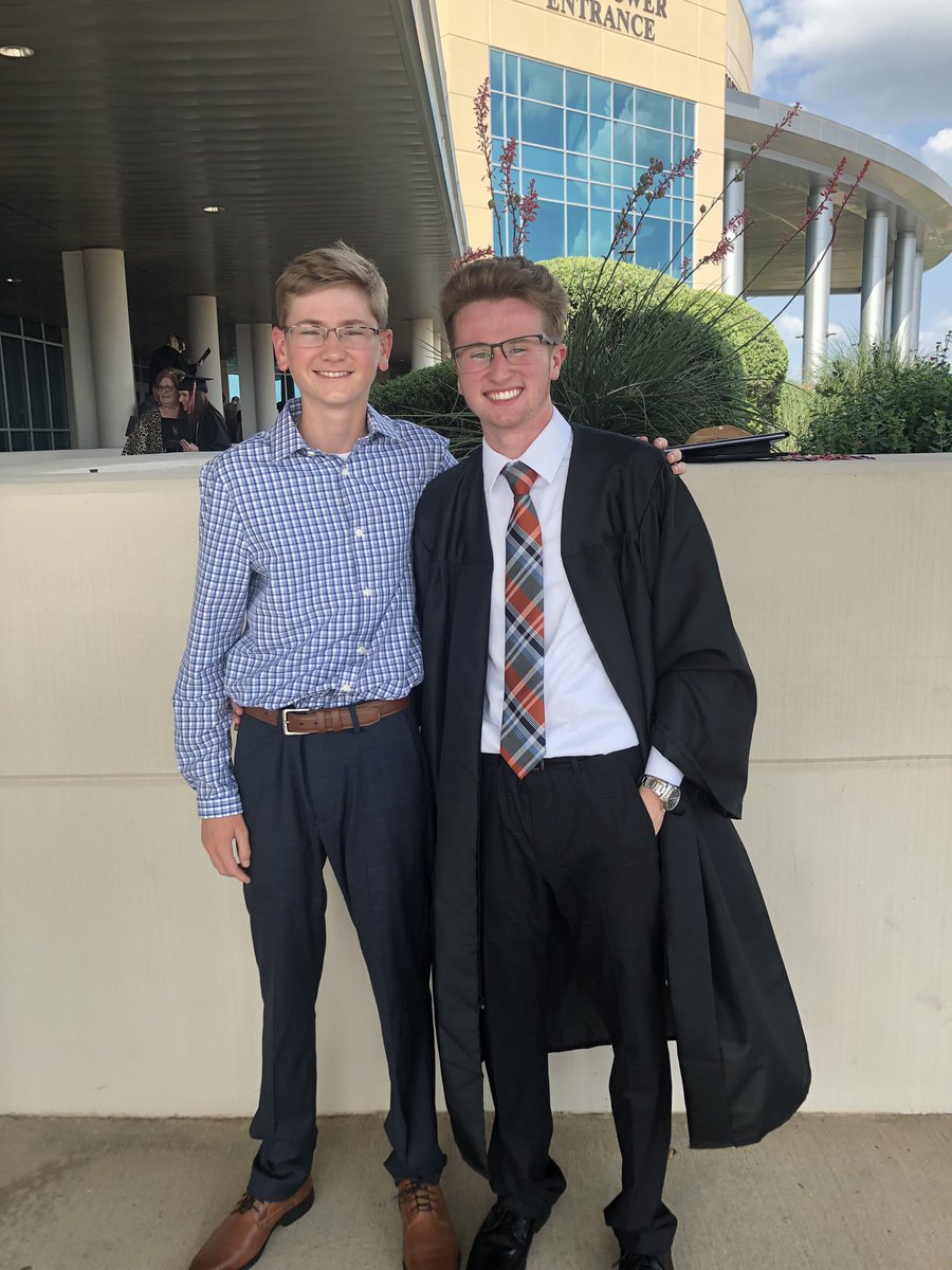 clayofallbabies's tweet photo. Can’t believe it’s all over, i love everybody who supported me and i can’t wait to see what the future holds. Huntsville isn’t ready for me:) #CO2019 https://t.co/T4UB4FEMyL