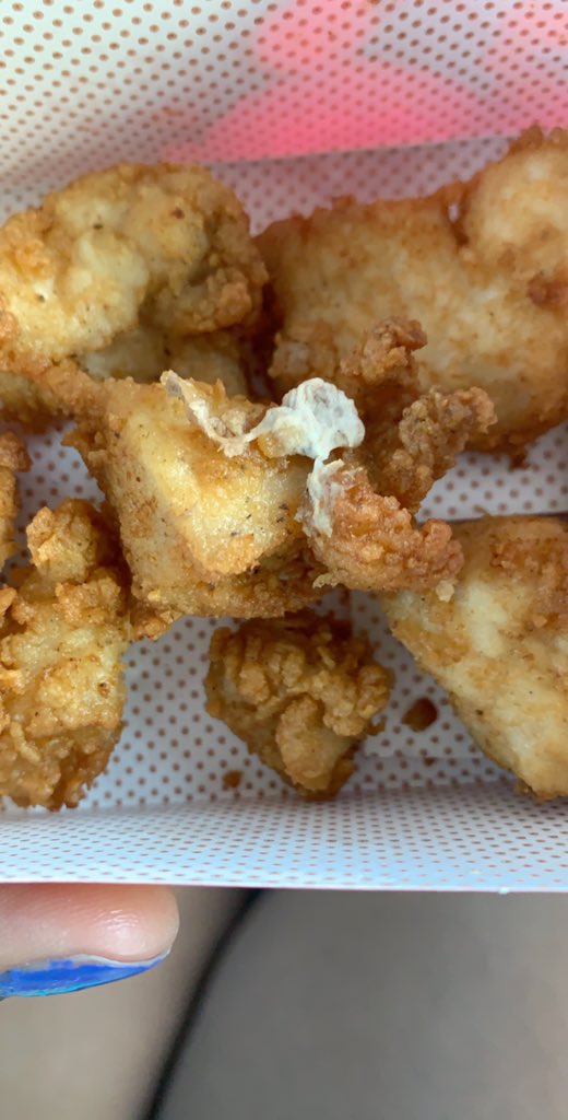 _1LadyE's tweet photo. Alight. I’m done. @ChickfilA get your crap together https://t.co/x6ZtmjsmxM