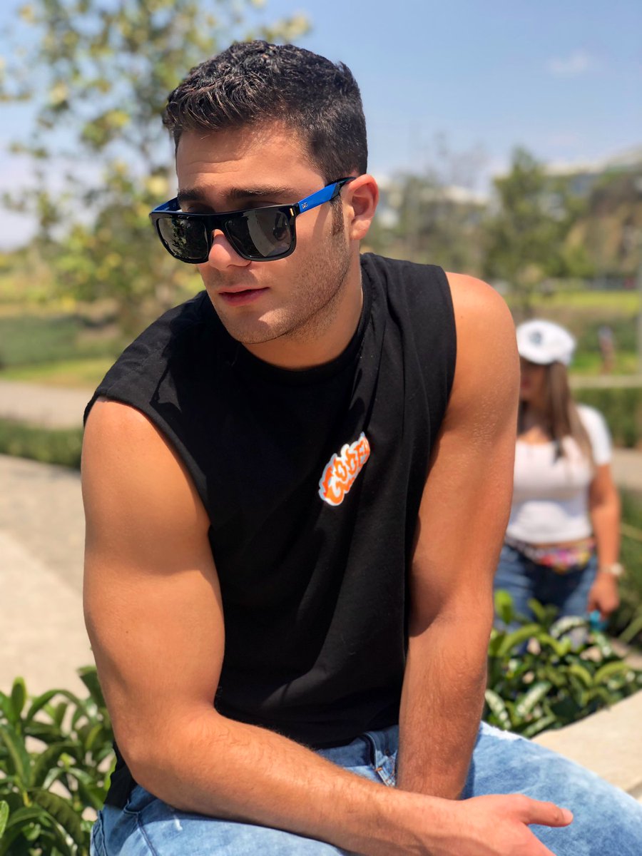 carlossaidof's tweet photo. Oye, tú ... bailamos? 🎶🔥 https://t.co/pm5f6PNdYb