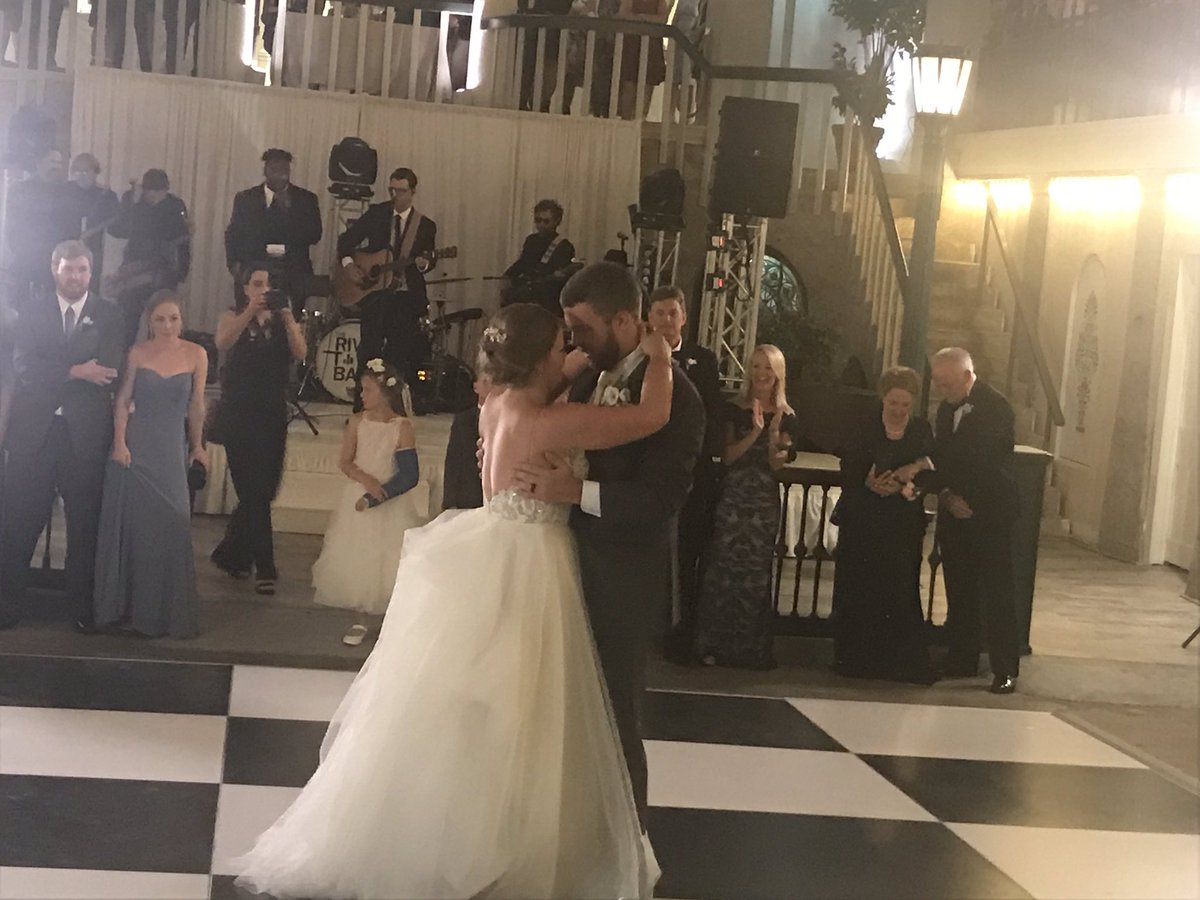 gata_row's tweet photo. Congratulations to GATA Row co-founders Mary Beth &amp; Russell on their wedding today and for the best wedding cake we’ve ever seen!! #HailSouthern https://t.co/bE1Rh6JZJd