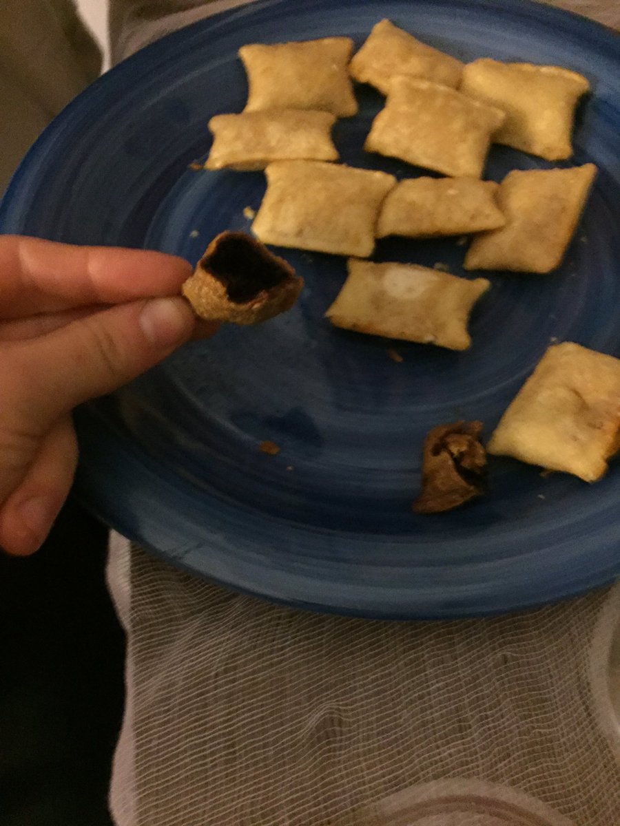 leanne_stumper's tweet photo. ⁦@totinos⁩ look familiar? im used to the burns #burntbytotinos https://t.co/wv3sh4ec16