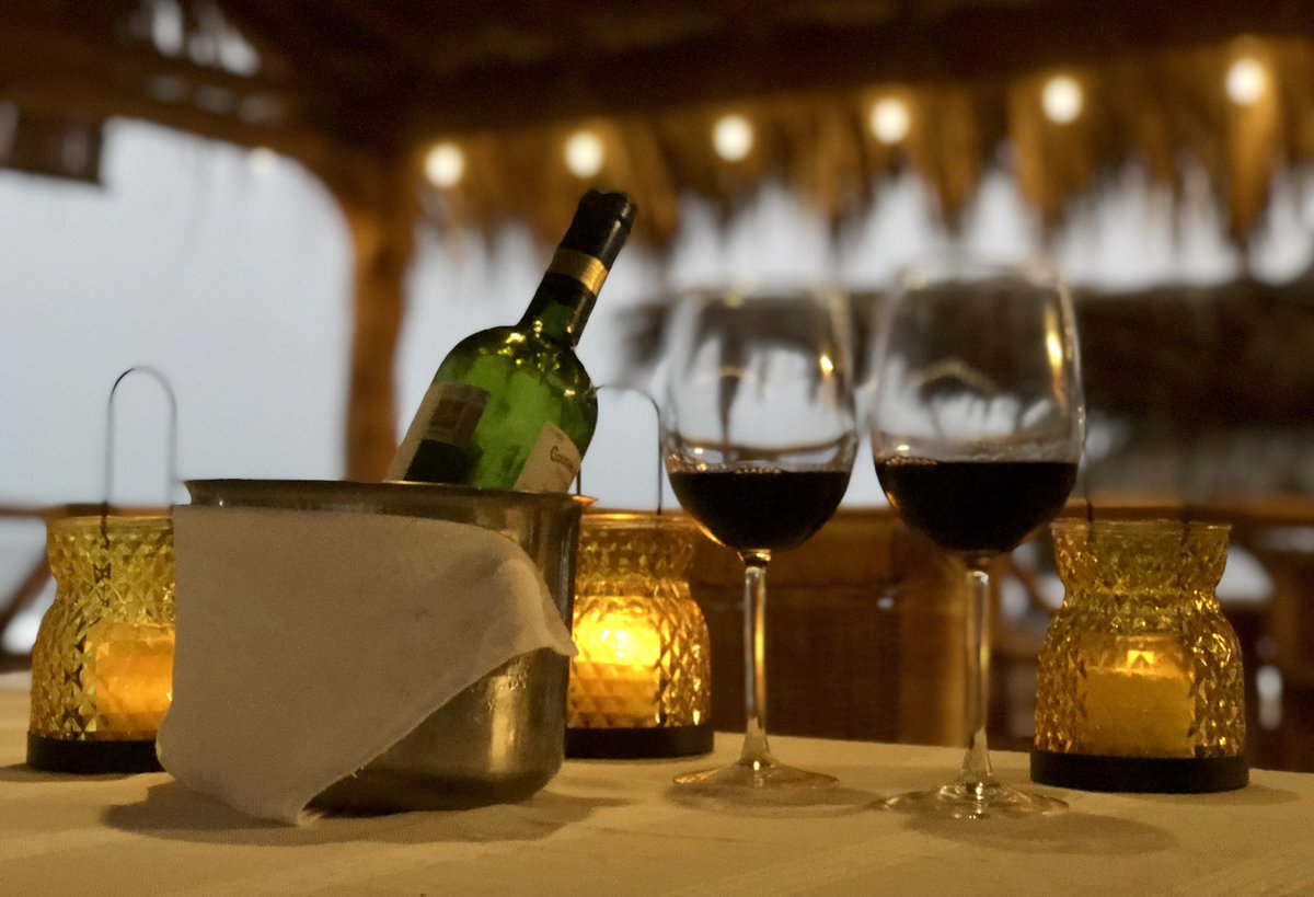 AVHotelBoutique's tweet photo. Enamorarse es lo mejor! #AVHotelBoutique @PieDeLaCuesta #rivieracoyuca https://t.co/G7tN0UB0To