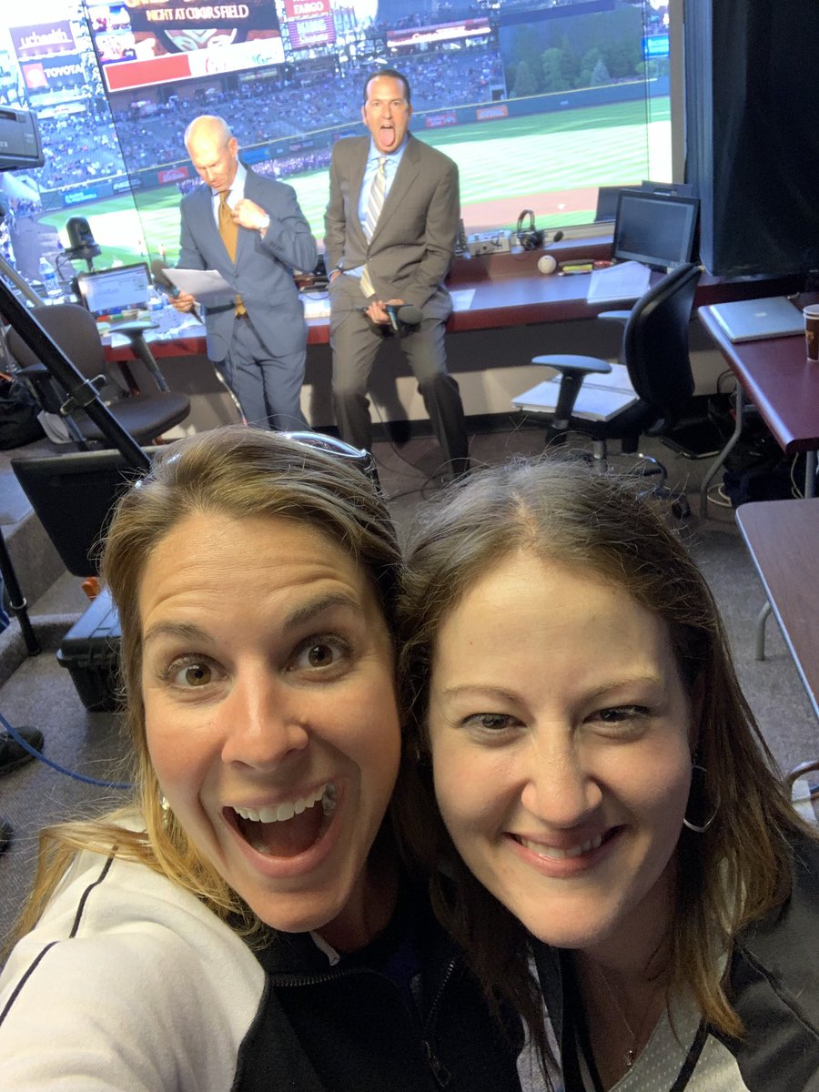 Nicole80017's tweet photo. @DrewGoodman42 We can’t thank you enough for making our @Rockies dreams come true!! Thank you for your incredible generosity!! You’re amazing!! 💜🖤💜⚾️💜🖤💜🖤⚾️💜🖤⚾️ @AflatBsharp #pressbox #rockies #dreammade https://t.co/Vzj25HEZzr