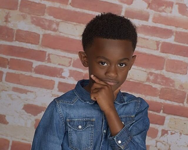 ShannaBrown03's tweet photo. Happy Birthday to my very handsome 7 year old ! Heβs an entire mess , but I love me some him #myonlyboy #youngking https://t.co/vrSSi3EmWv