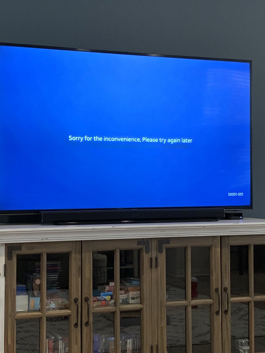 wirelesschadder's tweet photo. Really @directvnow ?? Every weekend when I finally sit down to watch TV I have issues. Game was on, now this. Seems to be getting worse over the past 6 months! Shouldn’t it be getting better? Going back to cable I guess. @DIRECTV @DIRECTVNowHelp #TV #fail https://t.co/yCPQLVe3lS