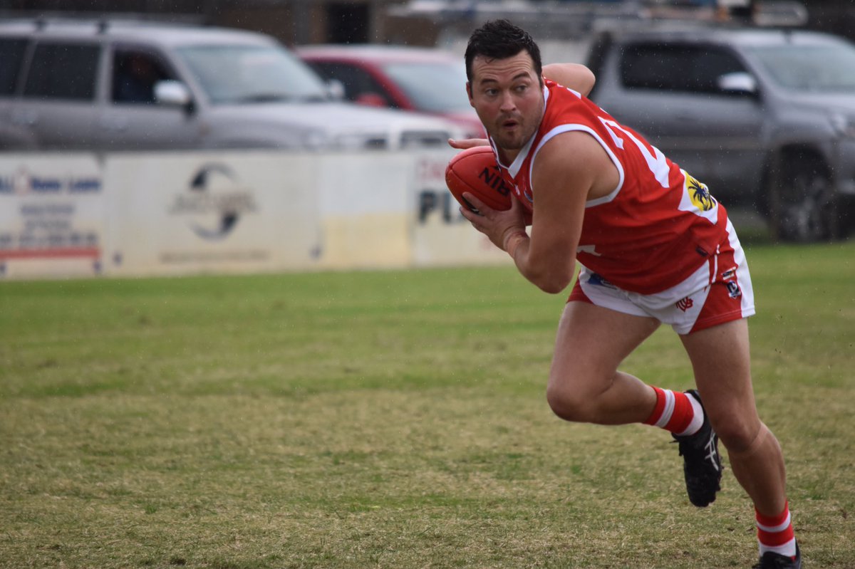 MarkHeenanMedia's tweet photo. Teenage Grubber sharpshooter Tom Richardson had a day out at @PortDemonsFNC with @OceanGroveFNC’s big 82-point victory over the winless Demons in Round 7. Final scores OG 25.6.156 defeated PORT 11.8.74. @AFLBarwon https://t.co/3DGQ02hOAa
